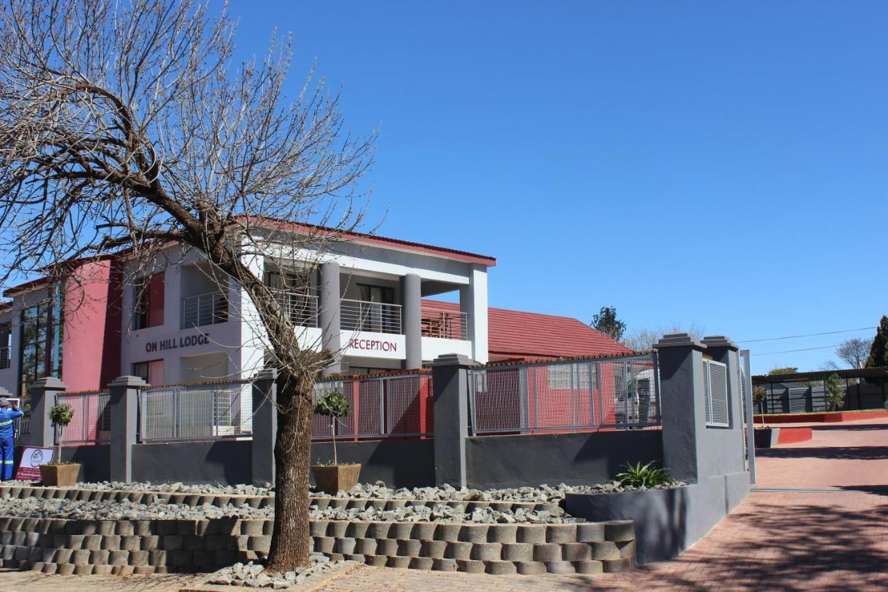 On Hill Lodge Bloemfontein Buitenkant foto